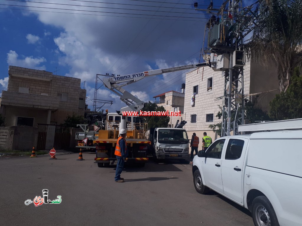   بلدية كفرقاسم تطالب بازالة الاعمدة الخطرة في الشوارع .. وشركة الكهرباء تباشر العمل وغدا انقطاع التيار من الساعة 9:00 حتى 16:00 